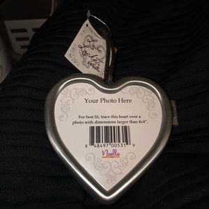 Noelle Love Locket
